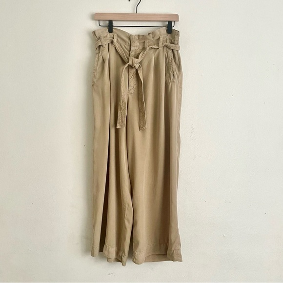 Anthropologie Khaki Beige Paper Bag Waist Wide Leg Cropped Pants Size 12 - Picture 2 of 4